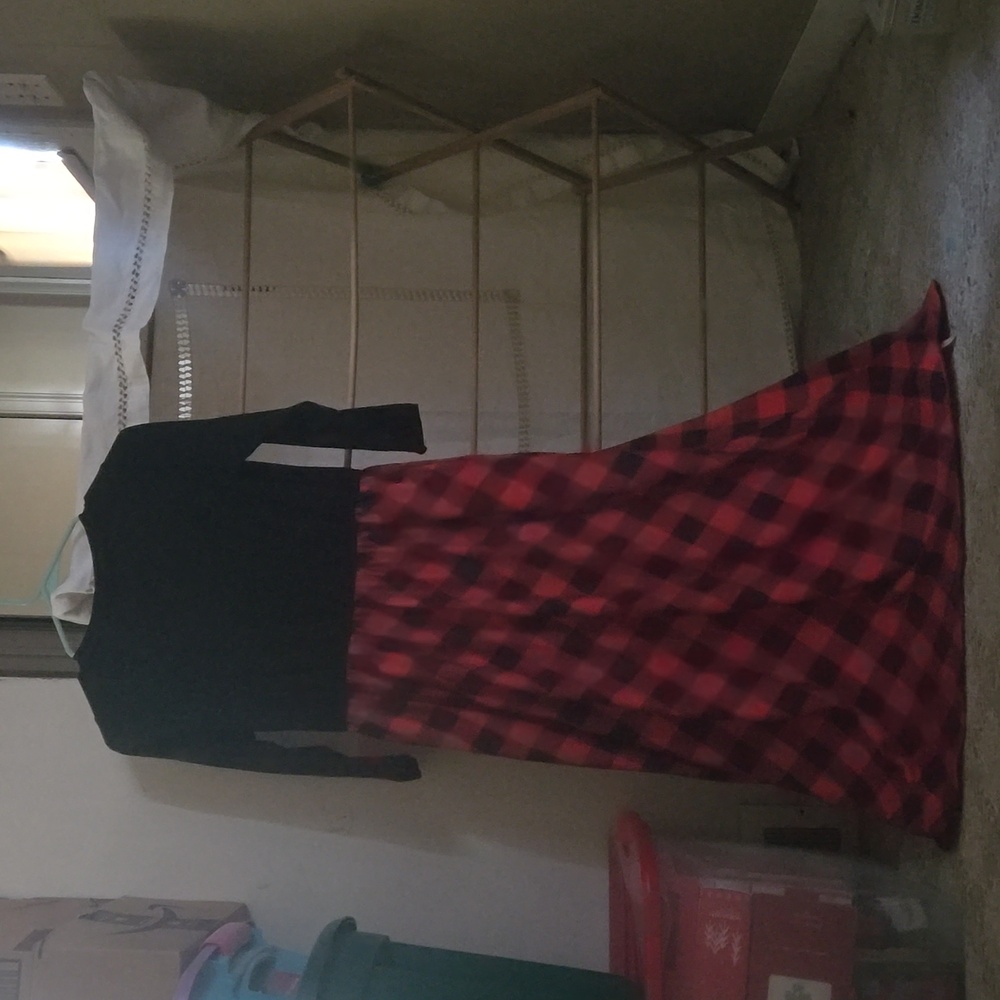 Girls Long sleeved black dress with Buffalo plaid - Picture 2 of 3